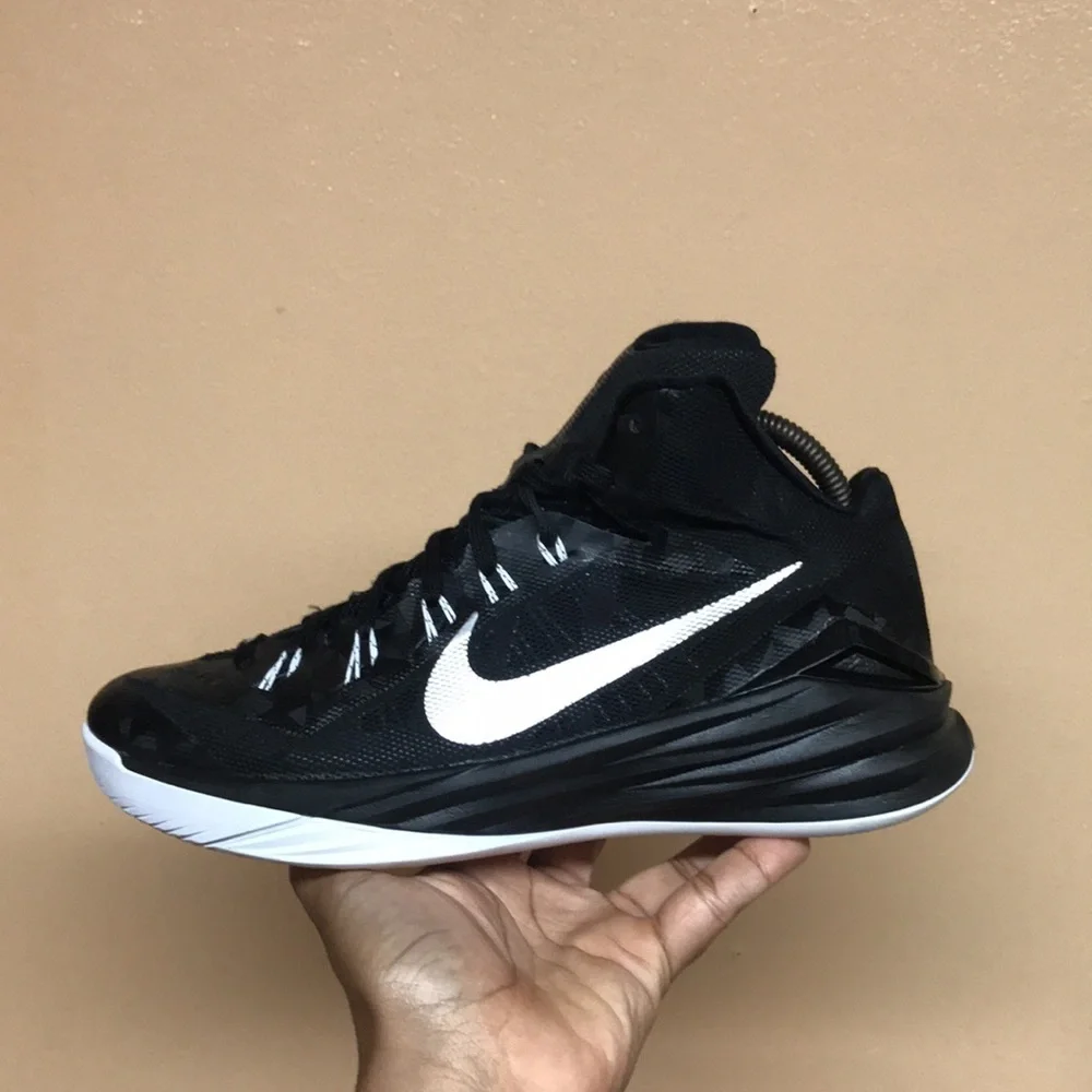 2014 Nike Hyperdunk TB “Black White”